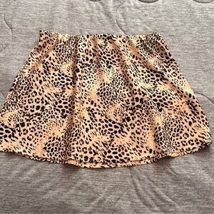NWOT SATIN CHEETAH PRINT SKIRT